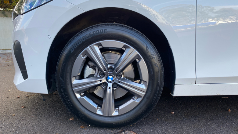 BMW 2 Series 220i MHT Sport 5dr DCT Petrol Hatchback